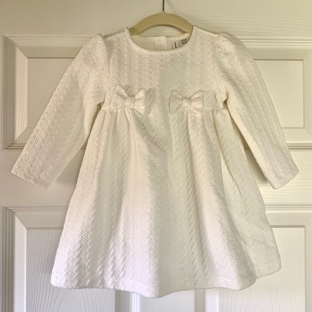 Janie and Jack NWT White Jacquard Cotton Long-Sleeved Dress with Bows